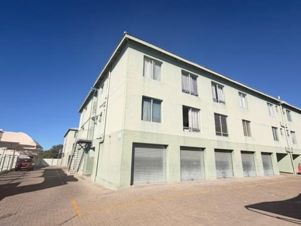 Apartment For Sale- PioniersPark Side of Baines Shopping Centre